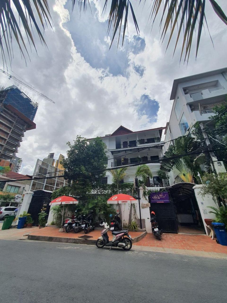 Nangkol Village Phnom Penh Exterior photo